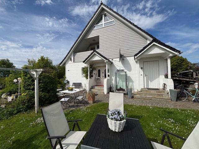 Ruhetal -Ferienwohnung Mit Sonnenterasse Glucksburg Bagian luar foto